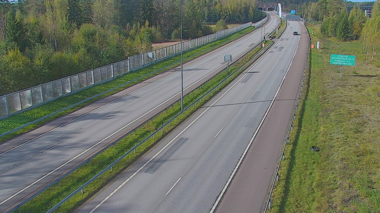 Weather Camera Image Väg 7 Pyttis Marnadsbacken , bom, öst, Pyhtää, Kymenlaakso