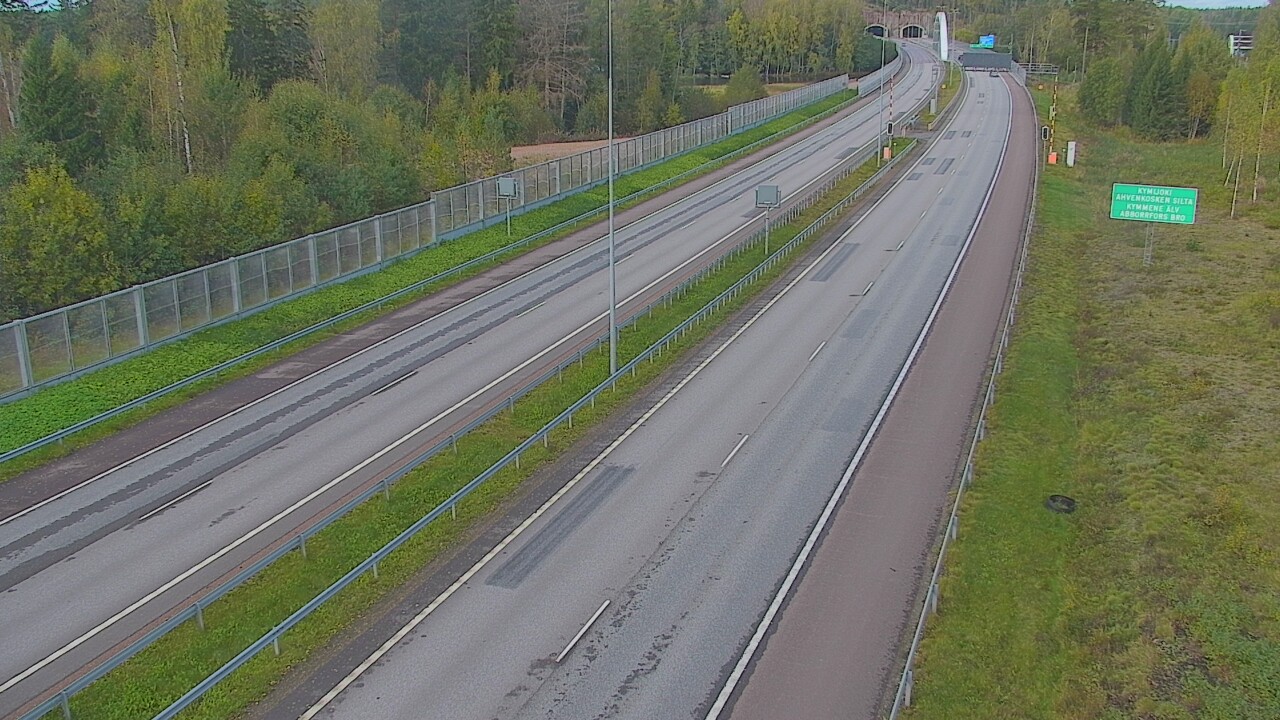 Weather Camera Image Väg 7 Pyttis Marnadsbacken , bom, öst, Pyhtää, Kymenlaakso