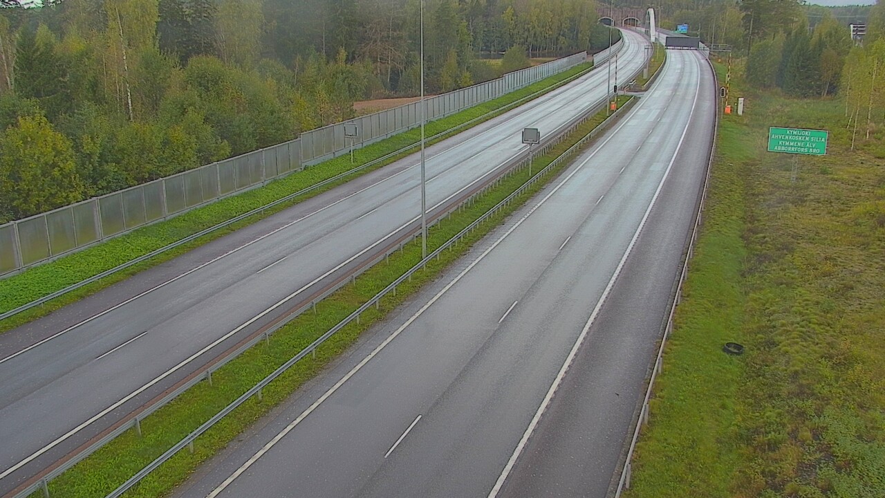 Weather Camera Image Väg 7 Pyttis Marnadsbacken , bom, öst, Pyhtää, Kymenlaakso