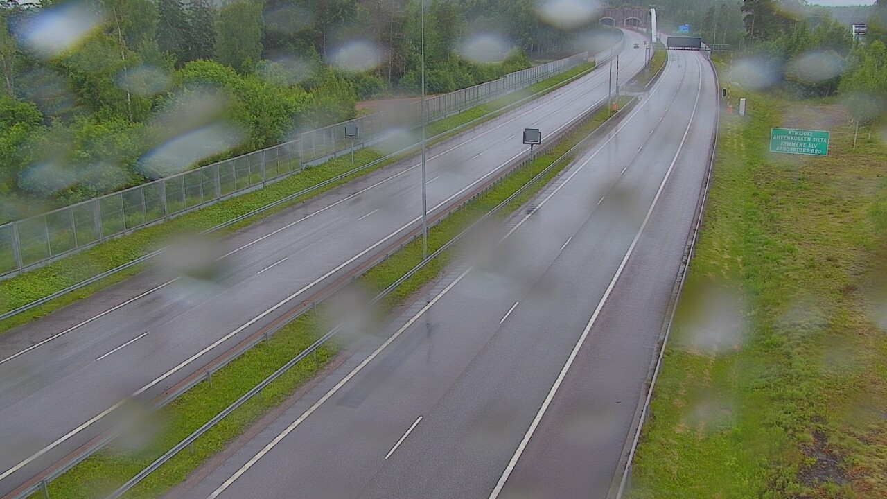Weather Camera Image Väg 7 Pyttis Marnadsbacken , bom, öst, Pyhtää, Kymenlaakso
