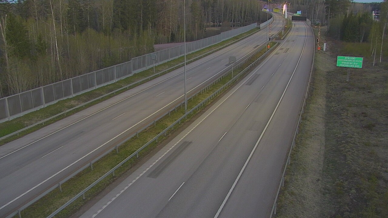 Weather Camera Image Road 7 Pyhtää Markkinamäki, boom, east, Pyhtää, Kymenlaakso