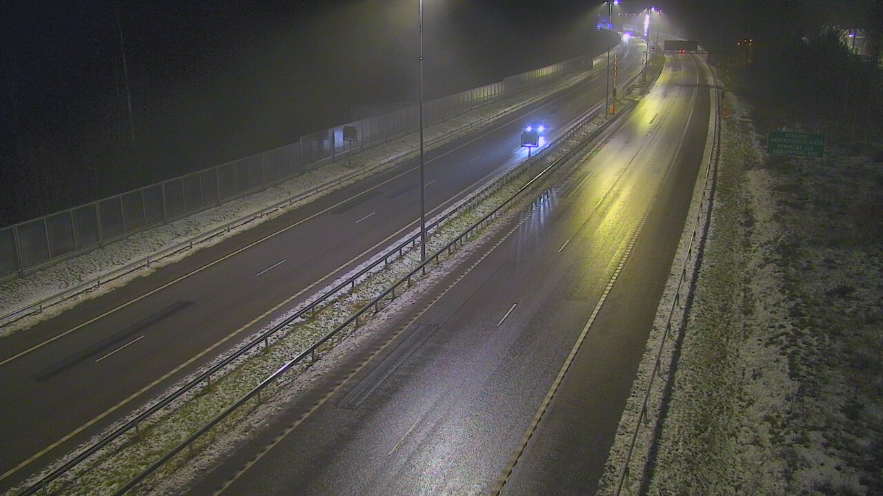 Weather Camera Image Väg 7 Pyttis Marnadsbacken , bom, öst, Pyhtää, Kymenlaakso