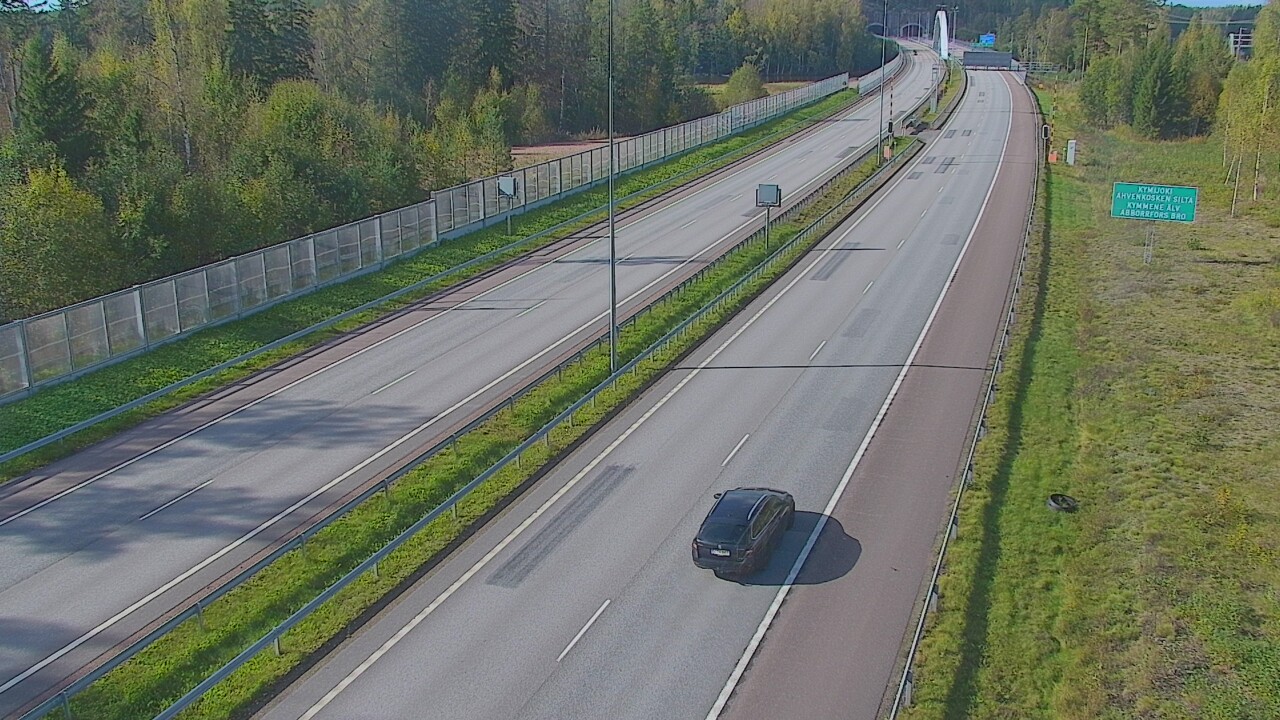 Weather Camera Image Väg 7 Pyttis Marnadsbacken , bom, öst, Pyhtää, Kymenlaakso