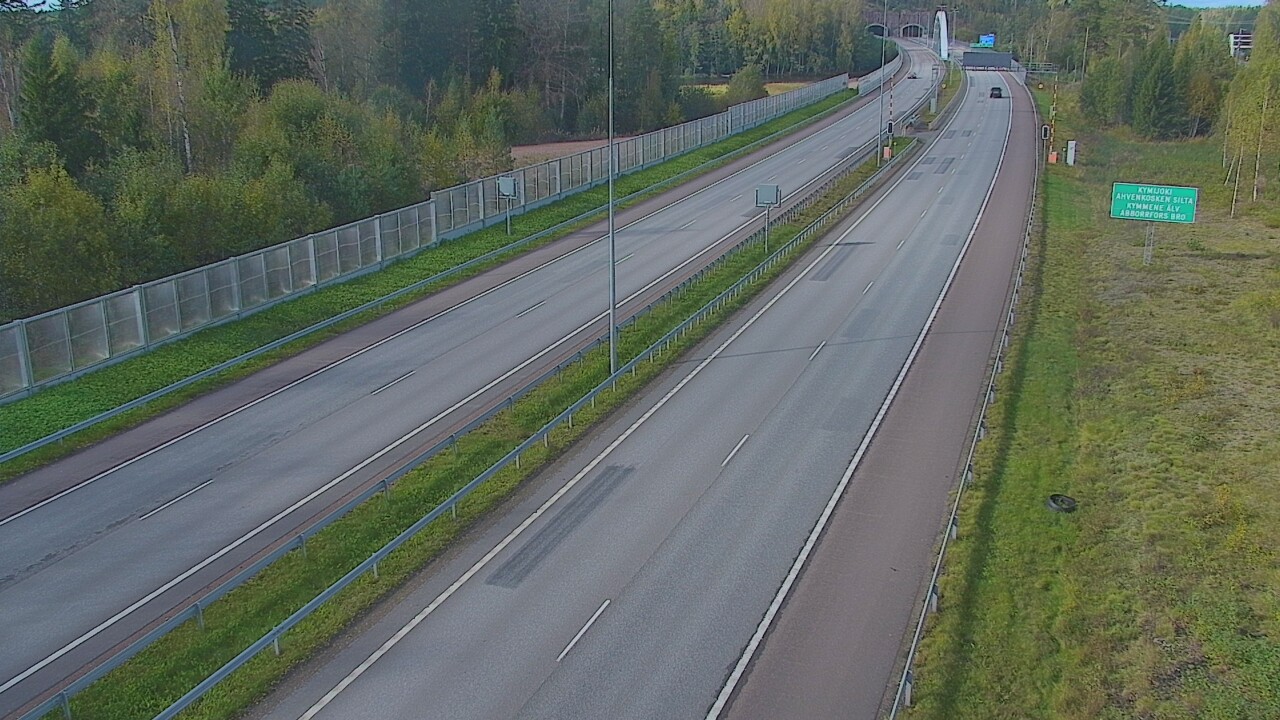 Weather Camera Image Väg 7 Pyttis Marnadsbacken , bom, öst, Pyhtää, Kymenlaakso
