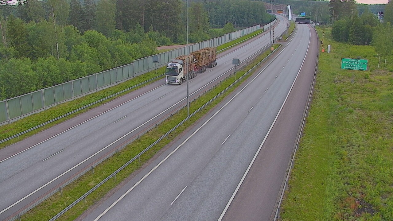 Weather Camera Image Road 7 Pyhtää Markkinamäki, boom, east, Pyhtää, Kymenlaakso