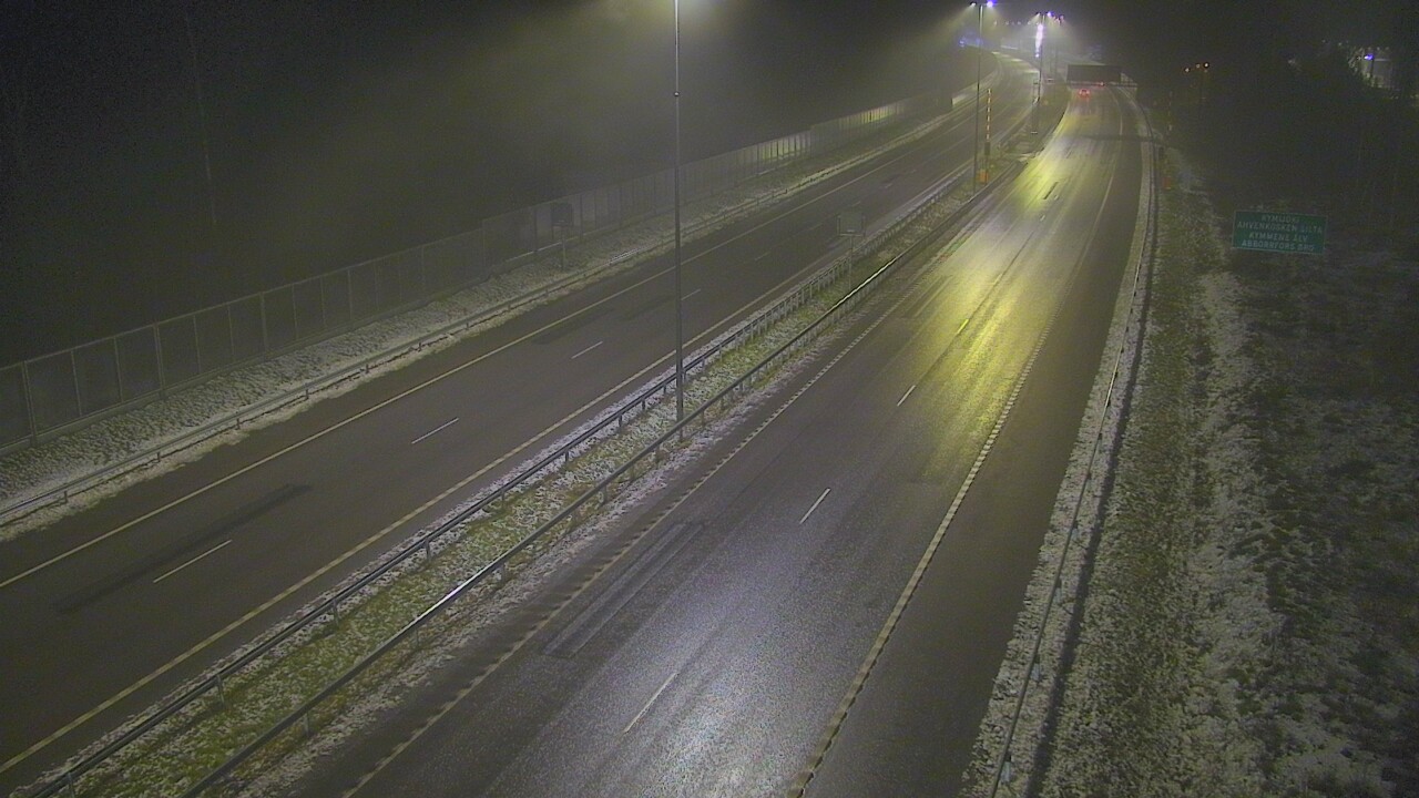 Weather Camera Image Väg 7 Pyttis Marnadsbacken , bom, öst, Pyhtää, Kymenlaakso