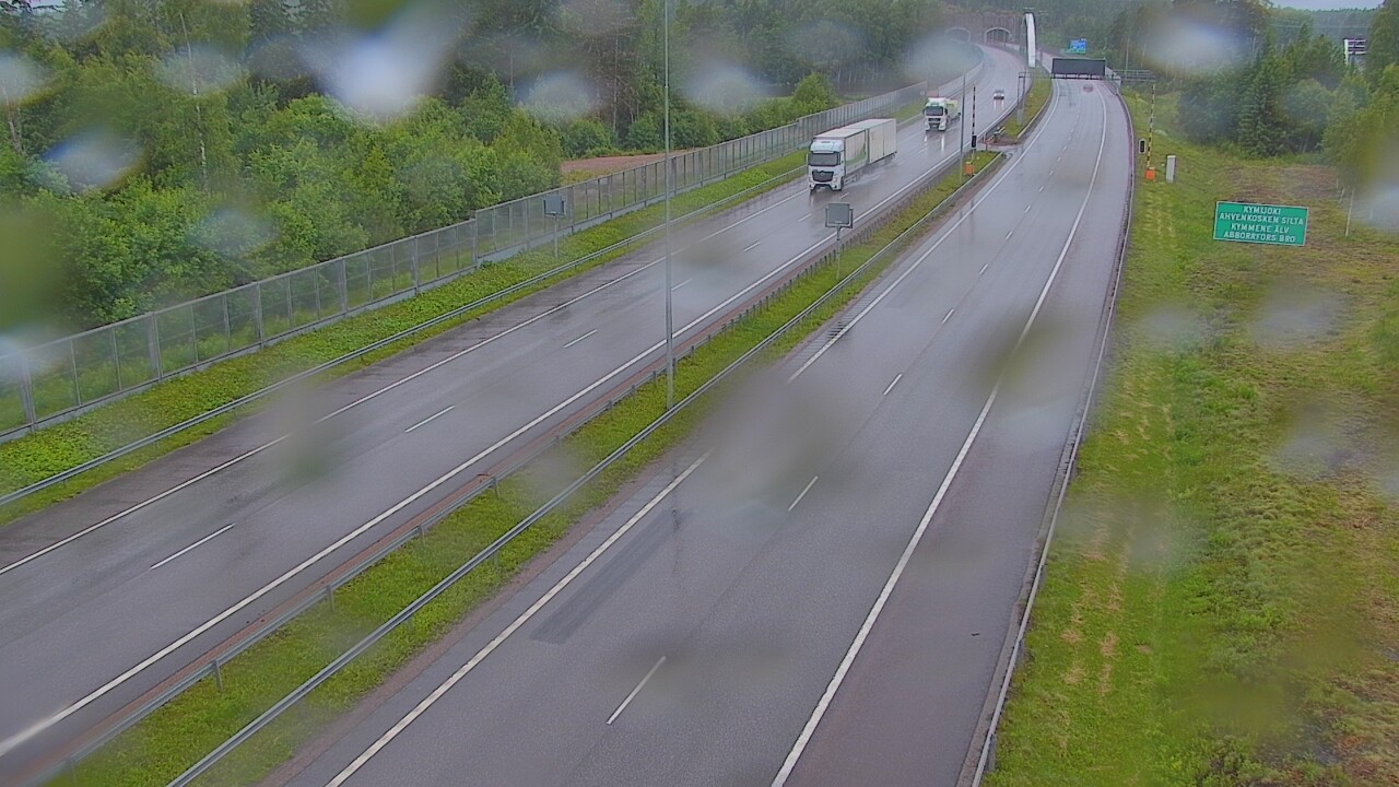 Weather Camera Image Väg 7 Pyttis Marnadsbacken , bom, öst, Pyhtää, Kymenlaakso
