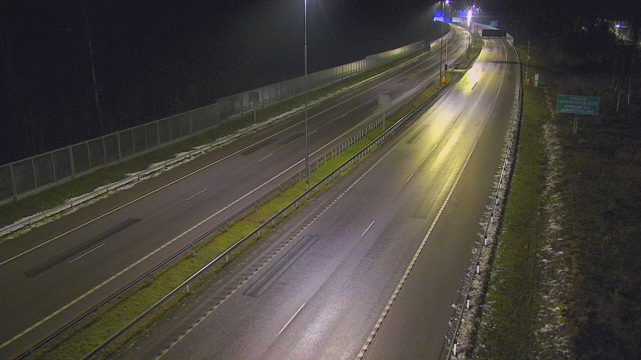 Weather Camera Image Väg 7 Pyttis Marnadsbacken , bom, öst, Pyhtää, Kymenlaakso