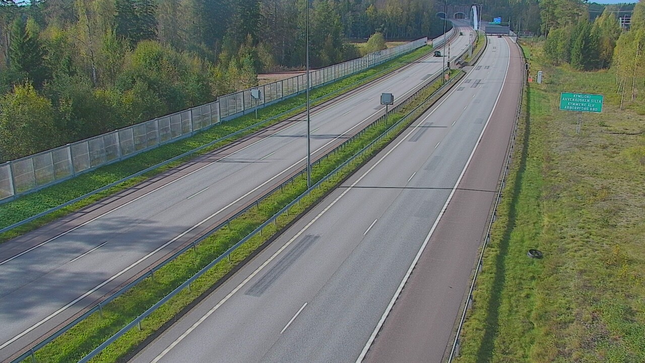 Weather Camera Image Väg 7 Pyttis Marnadsbacken , bom, öst, Pyhtää, Kymenlaakso