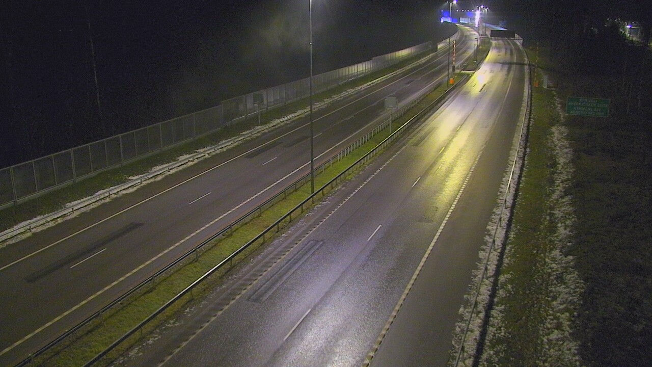 Weather Camera Image Väg 7 Pyttis Marnadsbacken , bom, öst, Pyhtää, Kymenlaakso