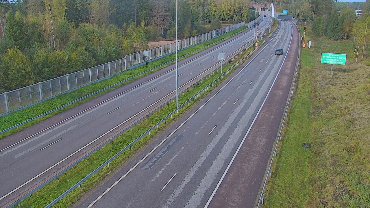 Weather Camera Image Väg 7 Pyttis Marnadsbacken , bom, öst, Pyhtää, Kymenlaakso