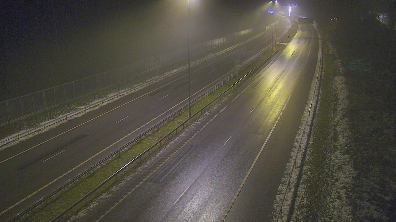 Weather Camera Image Väg 7 Pyttis Marnadsbacken , bom, öst, Pyhtää, Kymenlaakso