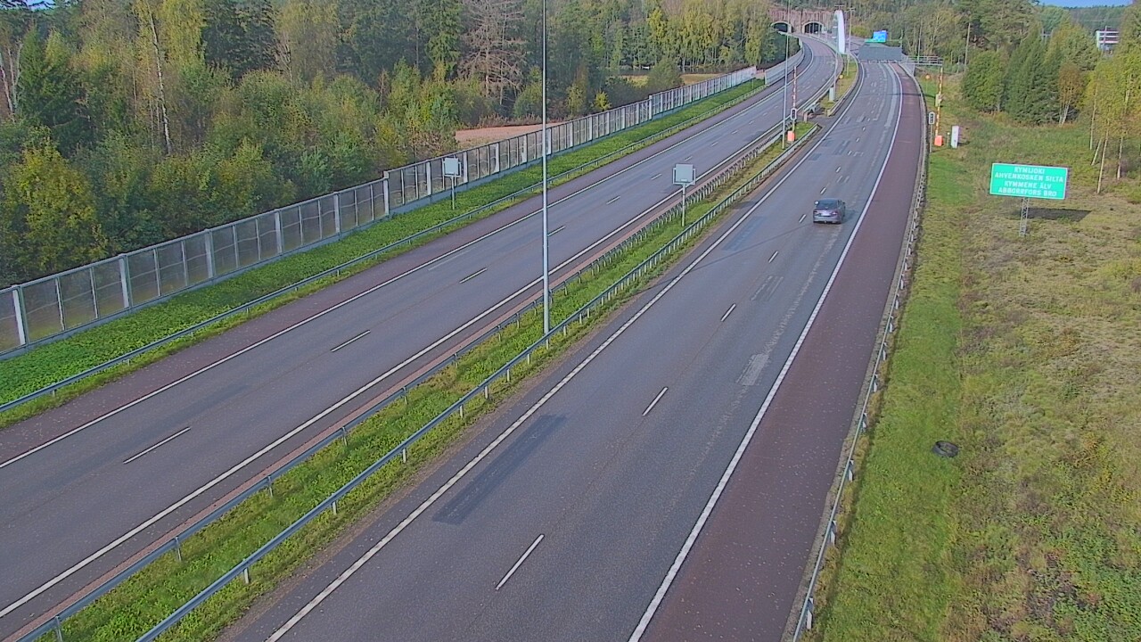 Weather Camera Image Väg 7 Pyttis Marnadsbacken , bom, öst, Pyhtää, Kymenlaakso