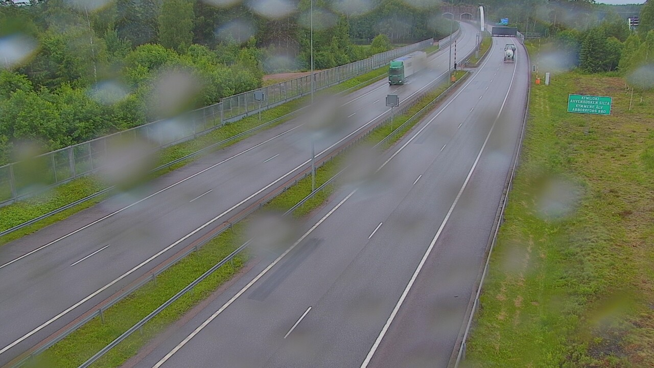 Weather Camera Image Väg 7 Pyttis Marnadsbacken , bom, öst, Pyhtää, Kymenlaakso