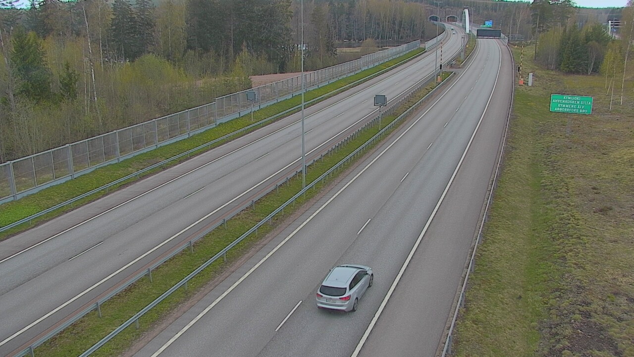 Weather Camera Image Väg 7 Pyttis Marnadsbacken , bom, öst, Pyhtää, Kymenlaakso