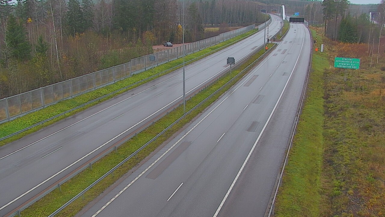Weather Camera Image Väg 7 Pyttis Marnadsbacken , bom, öst, Pyhtää, Kymenlaakso
