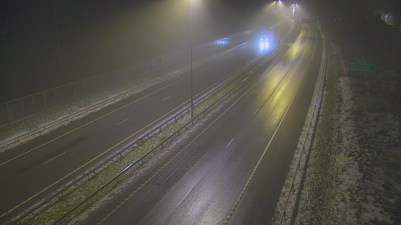 Weather Camera Image Väg 7 Pyttis Marnadsbacken , bom, öst, Pyhtää, Kymenlaakso