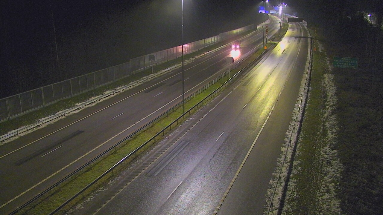 Weather Camera Image Väg 7 Pyttis Marnadsbacken , bom, öst, Pyhtää, Kymenlaakso