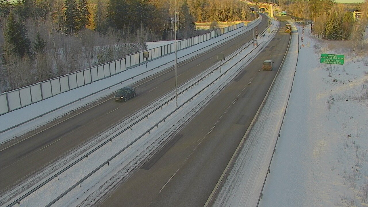 Weather Camera Image Road 7 Pyhtää Markkinamäki, boom, east, Pyhtää, Kymenlaakso