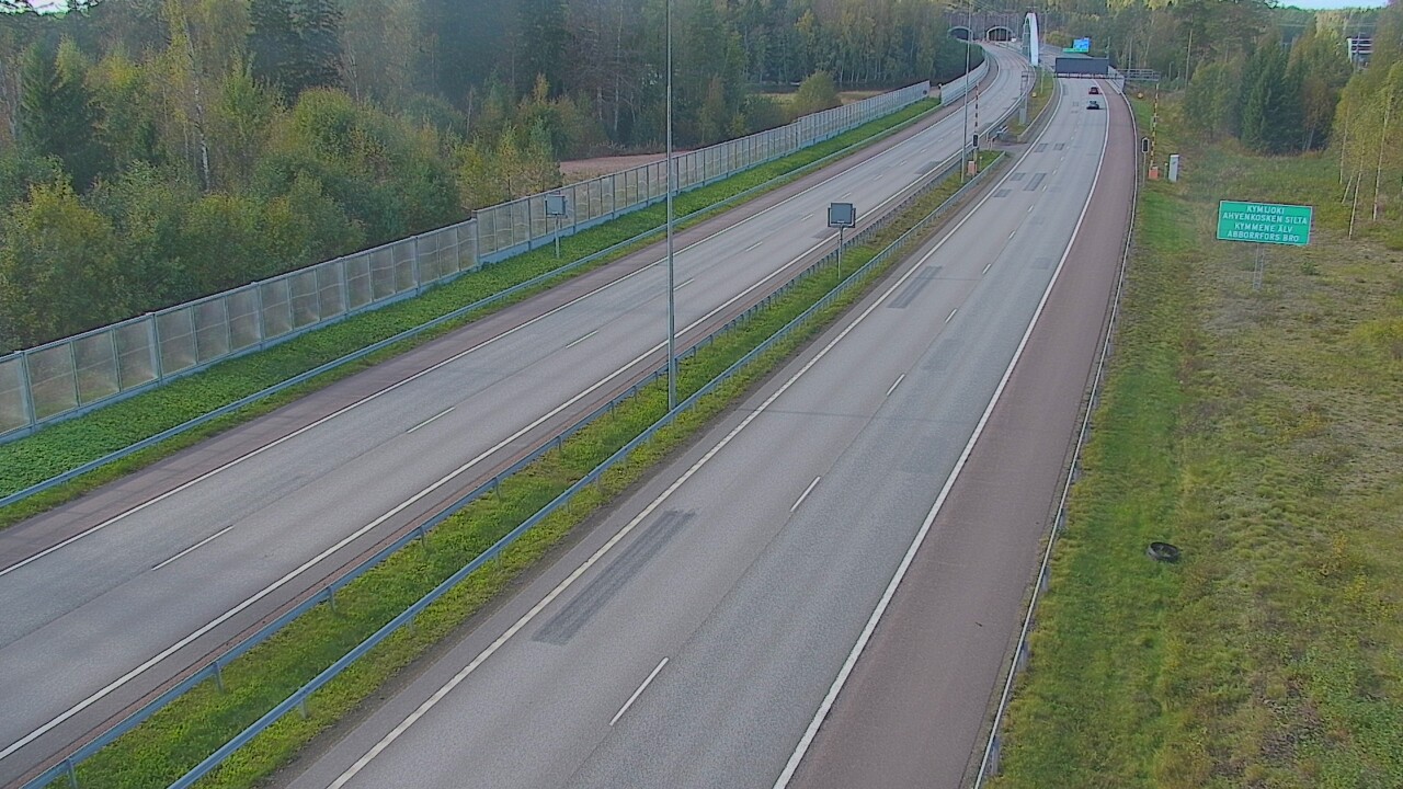 Weather Camera Image Väg 7 Pyttis Marnadsbacken , bom, öst, Pyhtää, Kymenlaakso