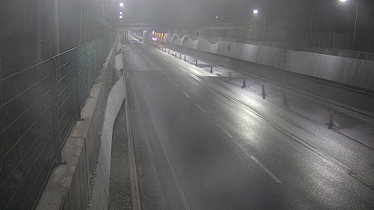 Kelikamerat Kuva Tie 102 Espoo Hiidenkallion tunneli, suuaukko pohj., Espoo, Uusimaa