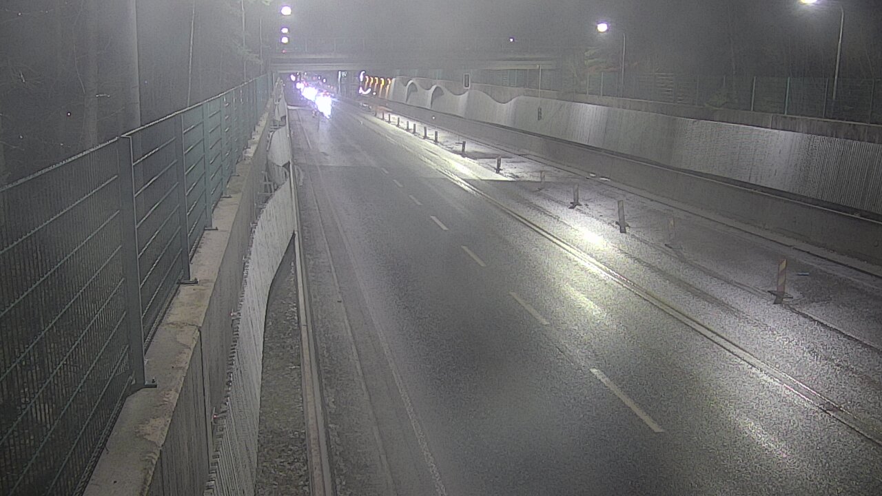 Kelikamerat Kuva Tie 102 Espoo Hiidenkallion tunneli, suuaukko pohj., Espoo, Uusimaa