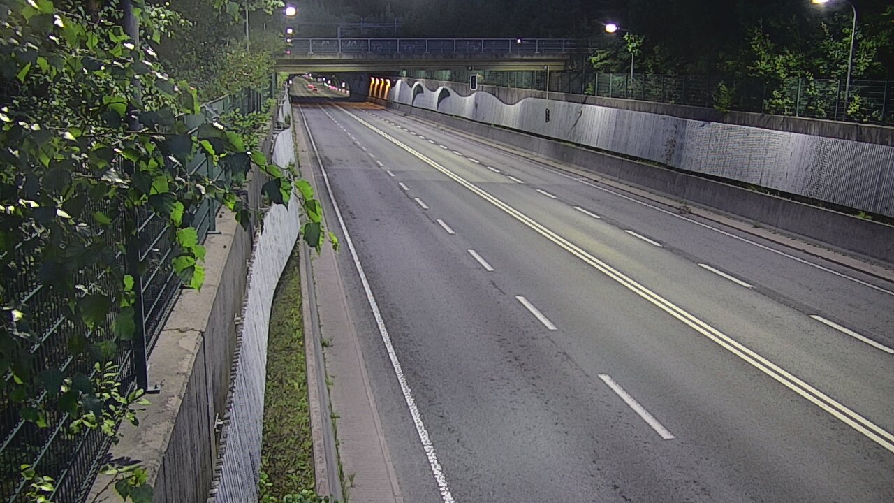 Kelikamerat Kuva Tie 102 Espoo Hiidenkallion tunneli, suuaukko pohj., Espoo, Uusimaa