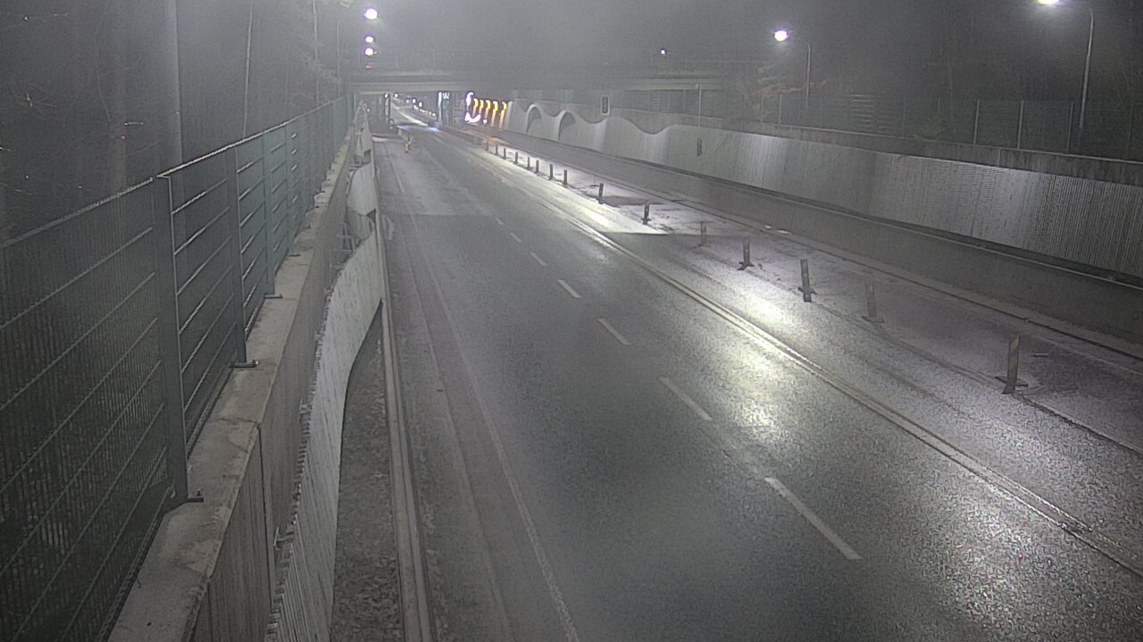 Kelikamerat Kuva Tie 102 Espoo Hiidenkallion tunneli, suuaukko pohj., Espoo, Uusimaa