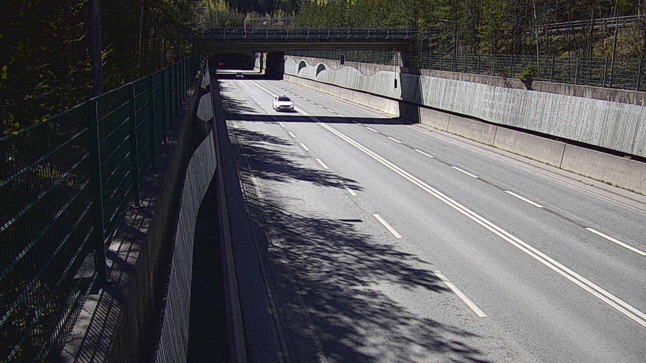Kelikamerat Kuva Tie 102 Espoo Hiidenkallion tunneli, suuaukko pohj., Espoo, Uusimaa