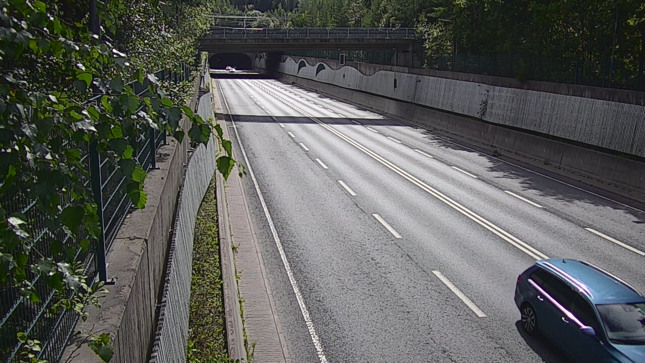Kelikamerat Kuva Tie 102 Espoo Hiidenkallion tunneli, suuaukko pohj., Espoo, Uusimaa