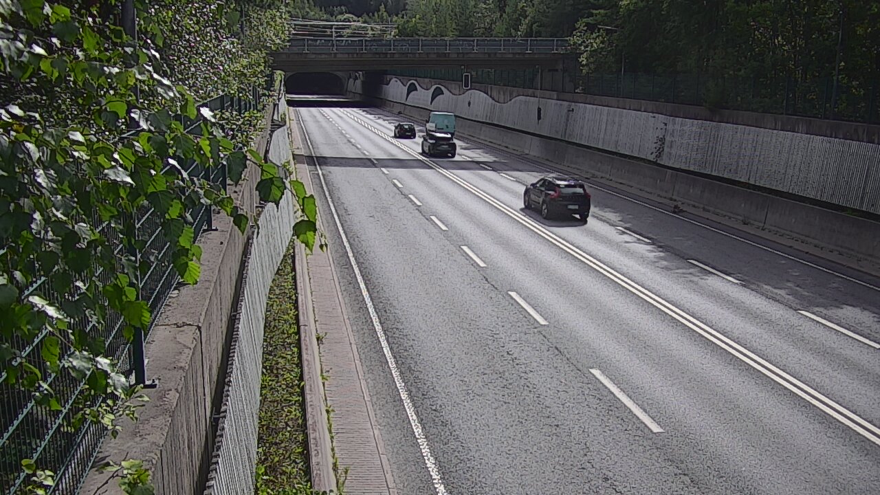 Kelikamerat Kuva Tie 102 Espoo Hiidenkallion tunneli, suuaukko pohj., Espoo, Uusimaa