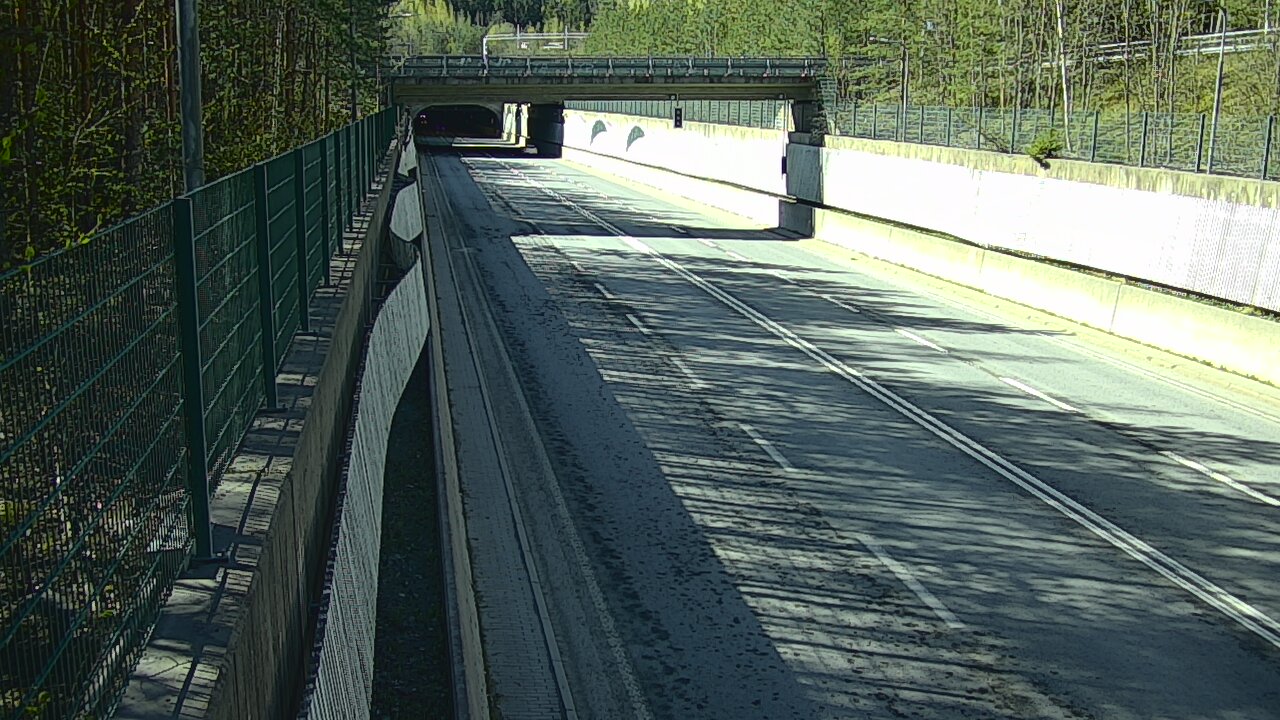 Kelikamerat Kuva Tie 102 Espoo Hiidenkallion tunneli, suuaukko pohj., Espoo, Uusimaa