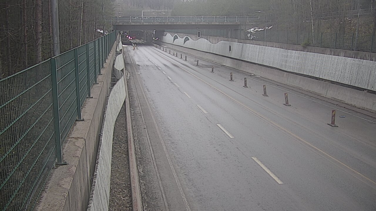 Kelikamerat Kuva Tie 102 Espoo Hiidenkallion tunneli, suuaukko pohj., Espoo, Uusimaa