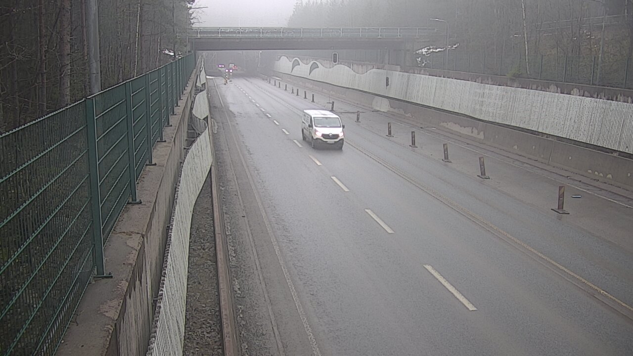 Weather Camera Image Väg 102 Esbo Hiidenkallio tunnel, suuaukko nord., Espoo, Uusimaa