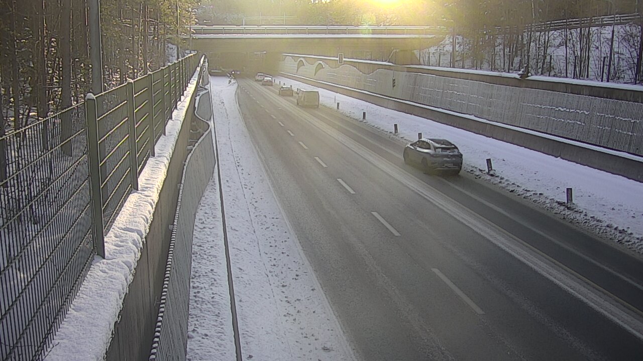 Kelikamerat Kuva Tie 102 Espoo Hiidenkallion tunneli, suuaukko pohj., Espoo, Uusimaa