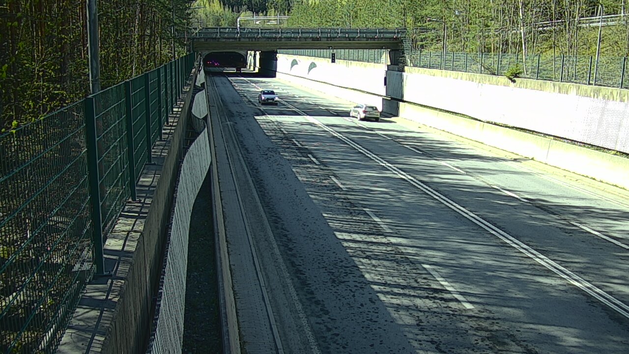 Kelikamerat Kuva Tie 102 Espoo Hiidenkallion tunneli, suuaukko pohj., Espoo, Uusimaa