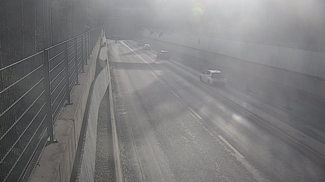 Kelikamerat Kuva Tie 102 Espoo Hiidenkallion tunneli, suuaukko pohj., Espoo, Uusimaa