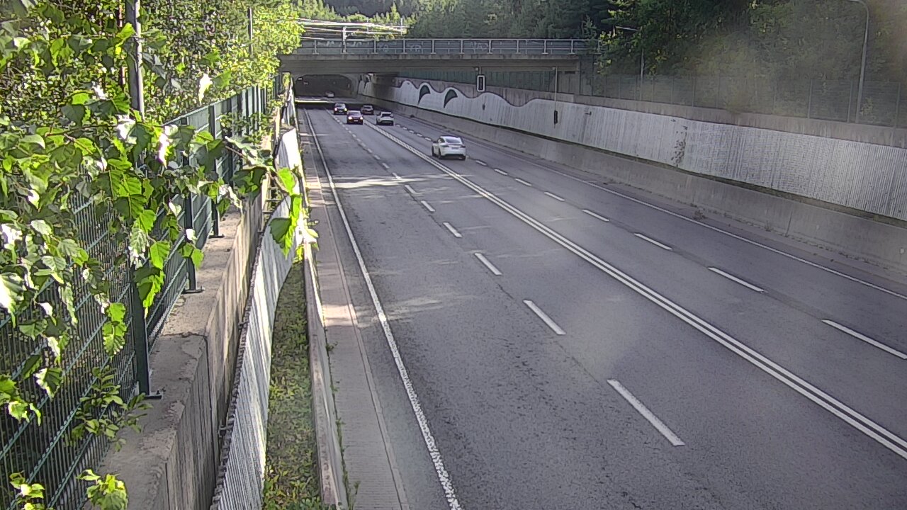 Kelikamerat Kuva Tie 102 Espoo Hiidenkallion tunneli, suuaukko pohj., Espoo, Uusimaa