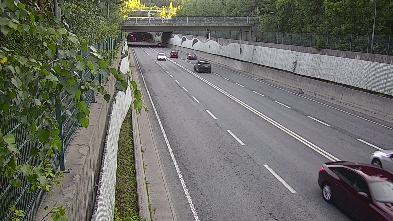 Kelikamerat Kuva Tie 102 Espoo Hiidenkallion tunneli, suuaukko pohj., Espoo, Uusimaa