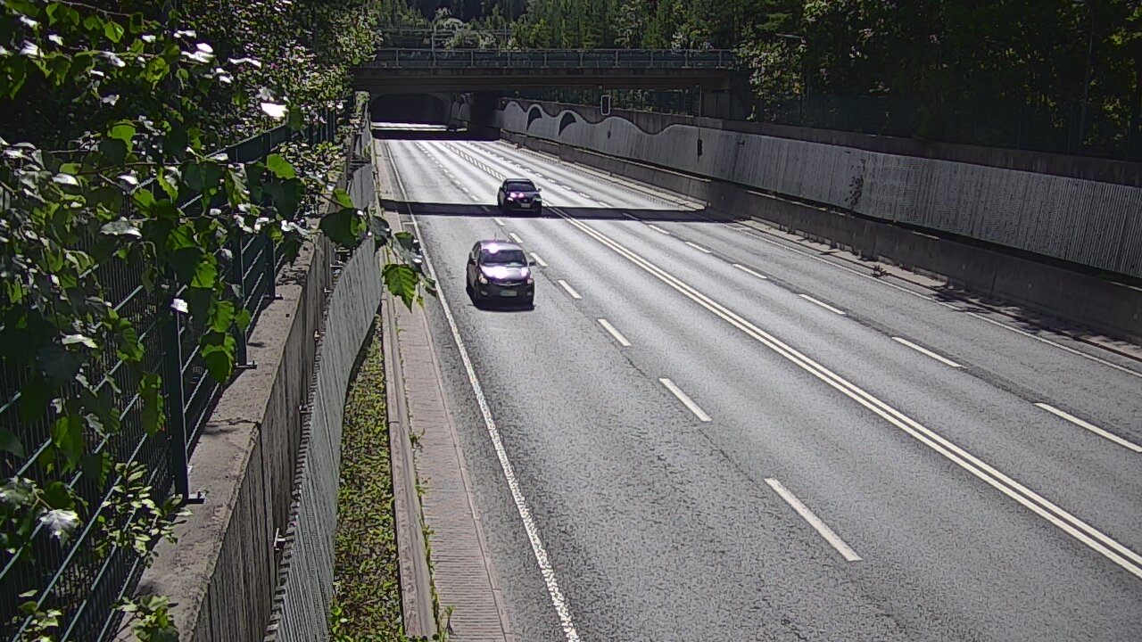 Kelikamerat Kuva Tie 102 Espoo Hiidenkallion tunneli, suuaukko pohj., Espoo, Uusimaa