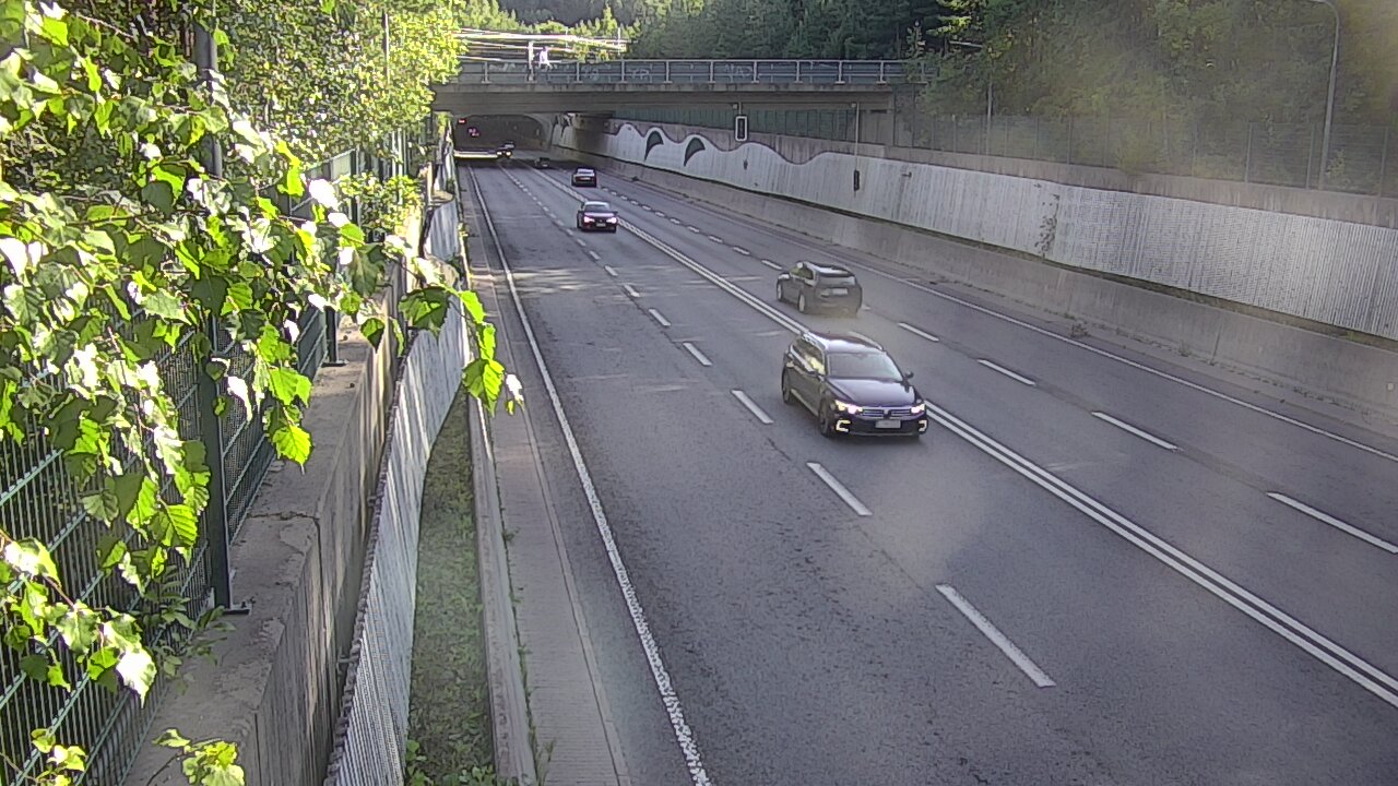 Kelikamerat Kuva Tie 102 Espoo Hiidenkallion tunneli, suuaukko pohj., Espoo, Uusimaa