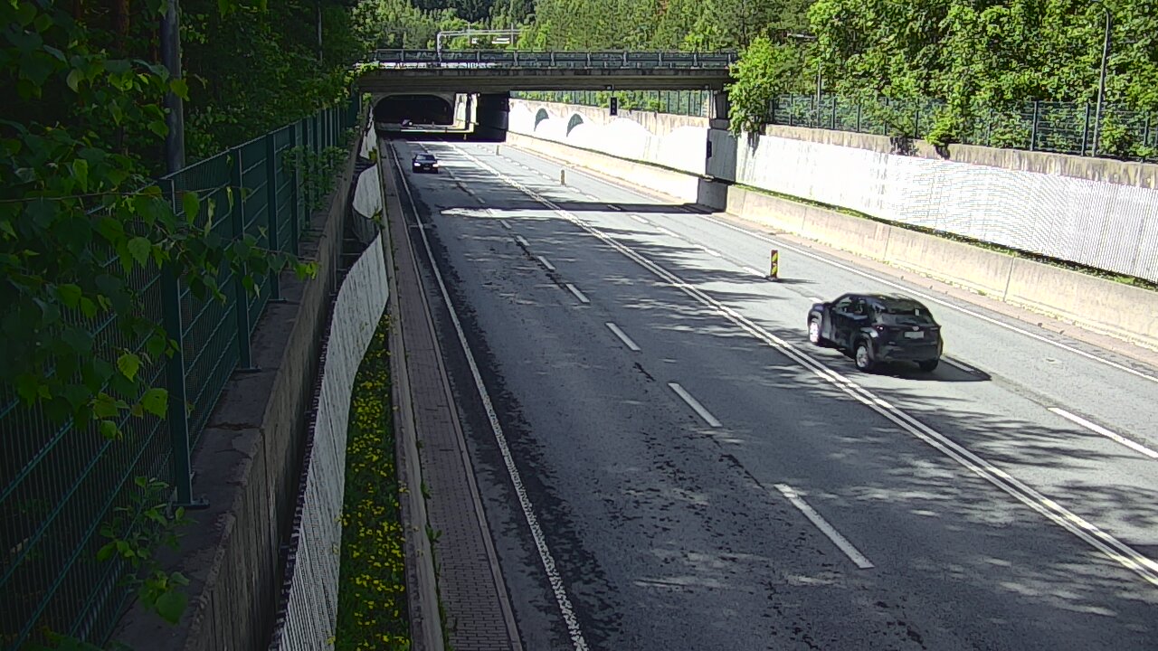 Kelikamerat Kuva Tie 102 Espoo Hiidenkallion tunneli, suuaukko pohj., Espoo, Uusimaa