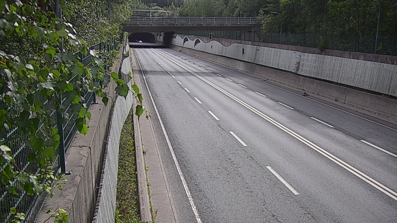 Kelikamerat Kuva Tie 102 Espoo Hiidenkallion tunneli, suuaukko pohj., Espoo, Uusimaa