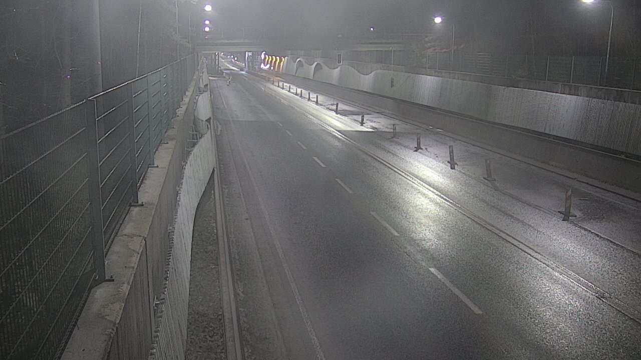 Kelikamerat Kuva Tie 102 Espoo Hiidenkallion tunneli, suuaukko pohj., Espoo, Uusimaa