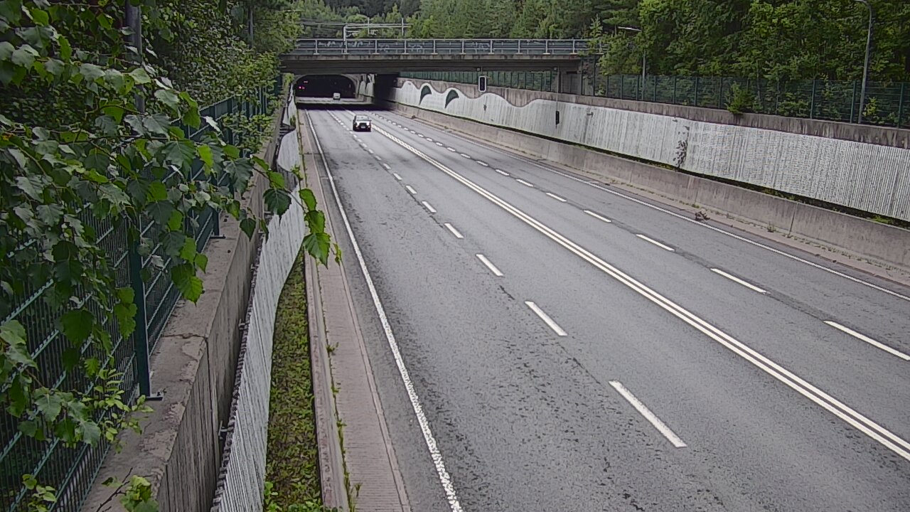 Kelikamerat Kuva Tie 102 Espoo Hiidenkallion tunneli, suuaukko pohj., Espoo, Uusimaa