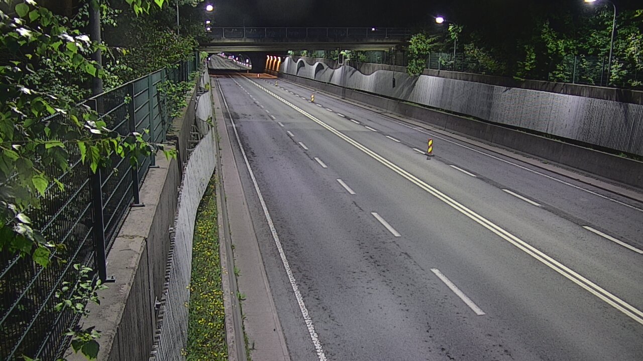 Kelikamerat Kuva Tie 102 Espoo Hiidenkallion tunneli, suuaukko pohj., Espoo, Uusimaa