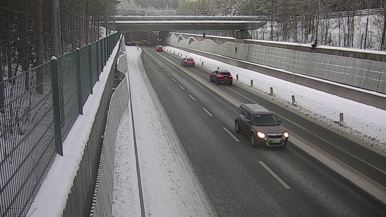 Kelikamerat Kuva Tie 102 Espoo Hiidenkallion tunneli, suuaukko pohj., Espoo, Uusimaa