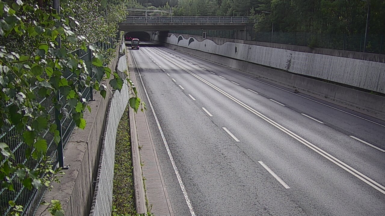 Kelikamerat Kuva Tie 102 Espoo Hiidenkallion tunneli, suuaukko pohj., Espoo, Uusimaa