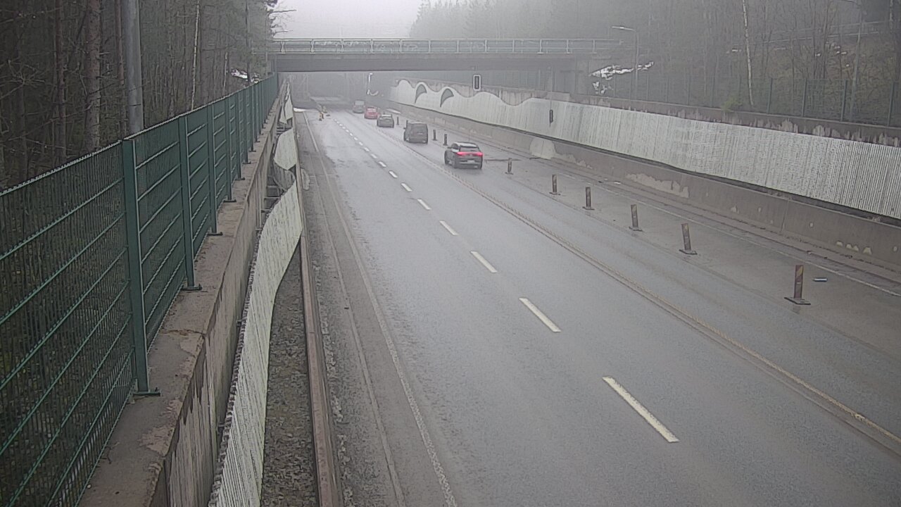 Weather Camera Image Väg 102 Esbo Hiidenkallio tunnel, suuaukko nord., Espoo, Uusimaa
