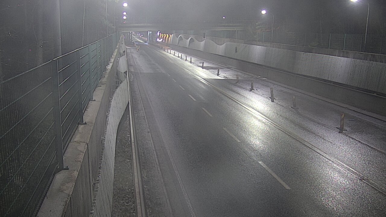 Kelikamerat Kuva Tie 102 Espoo Hiidenkallion tunneli, suuaukko pohj., Espoo, Uusimaa